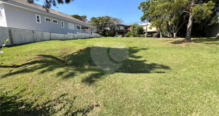 Terreno à venda na Alameda Malaquita, 158, Alphaville, Santana de Parnaíba