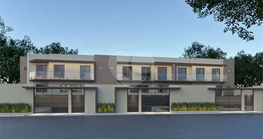 Sobrado em término de construção -Novo - 3 dormitorios - 4 vagas - Piritubba SP