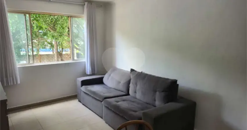 Apartamento de 48m² a venda na rua Carneiro Leão  - Brás.