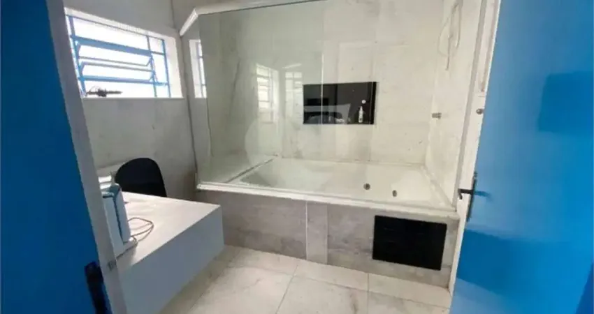 Sobrado 3 Suítes próximo ao parque do carmo