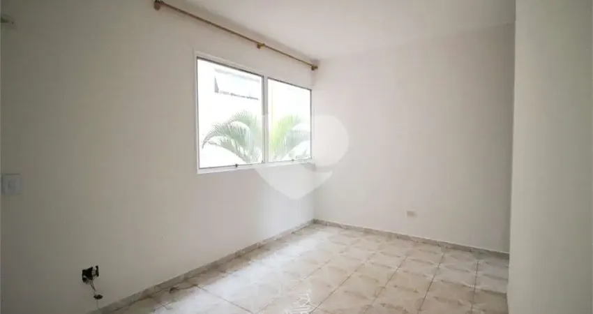 Apartamento a venda com 2 dormitórios no Bairro Vila Nova Cachoeirinha