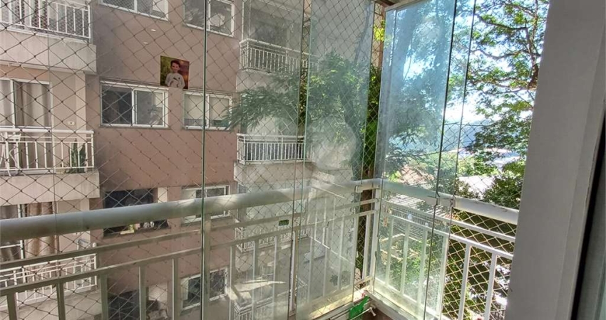 Apartamento na Vila Amália, Zona Norte com 3 dormitórios