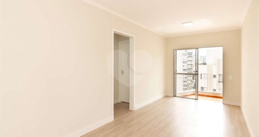 Apartamento - Saúde - 2 Dormitórios/Quartos - 1 Banheiro - 1 Vaga