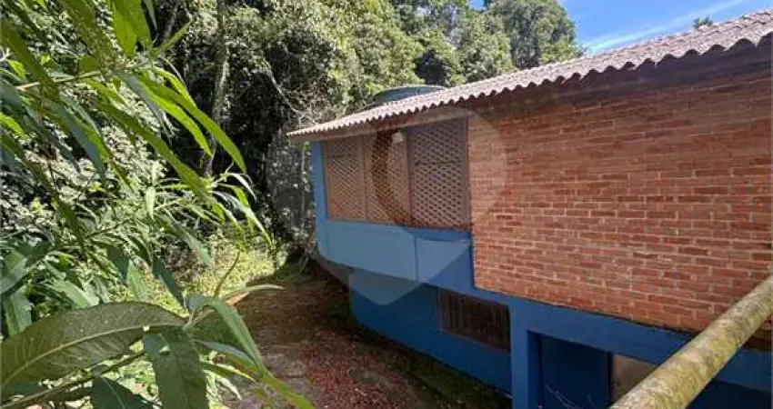 Galpão Comercial na Serra da Cantareira com 700m² AC em 2580m² de terreno, 80 vagas