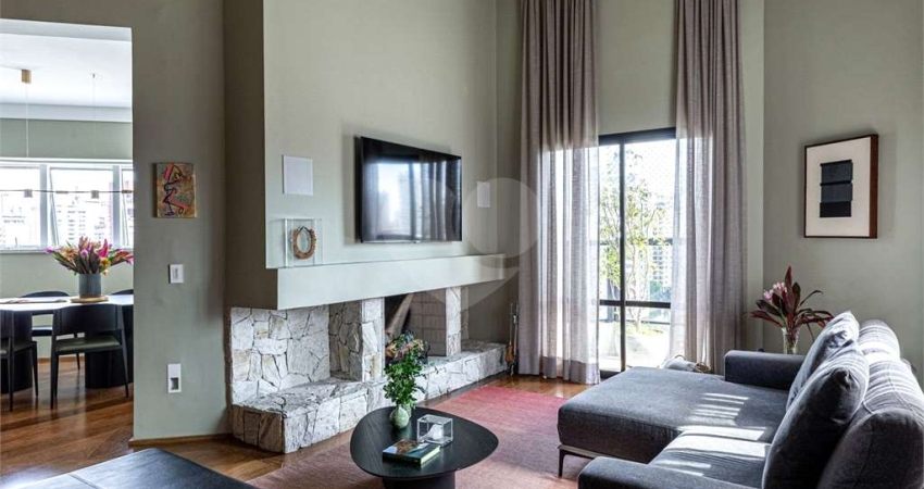Cobertura com piscina e espaço gourmet privado 4 suítes 4 vagas Vila Uberabinha