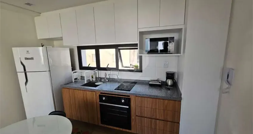 Kitnet / Stúdio para alugar na Vila Madalena, São Paulo