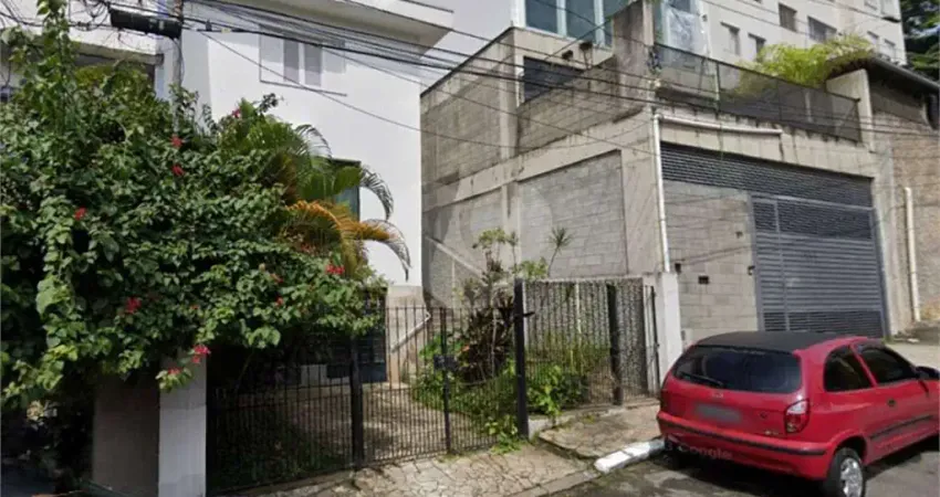 Casa com 3 quartos à venda na Rua João Pizarro Gabizo, Santana, São Paulo
