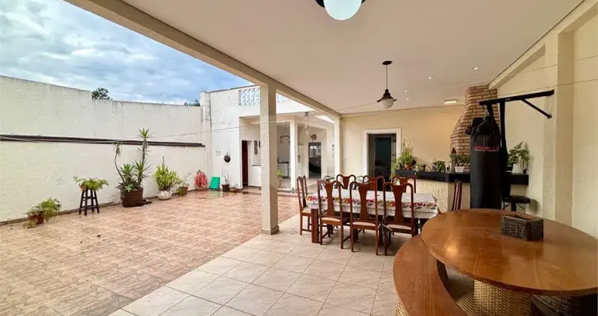 Casa com 6 quartos à venda na Rua Japiúba, 128, Tremembé, São Paulo