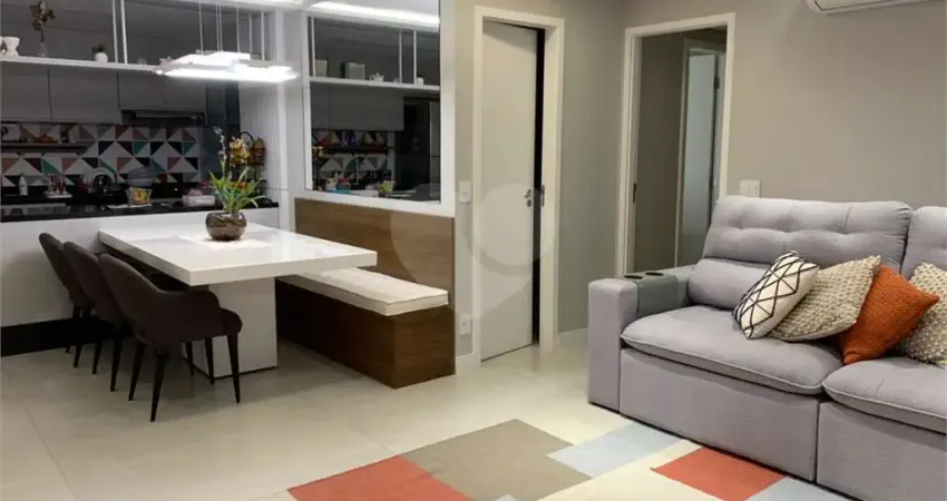 Apartamento com 3 quartos à venda na Avenida Marquês de São Vicente, Lapa, São Paulo