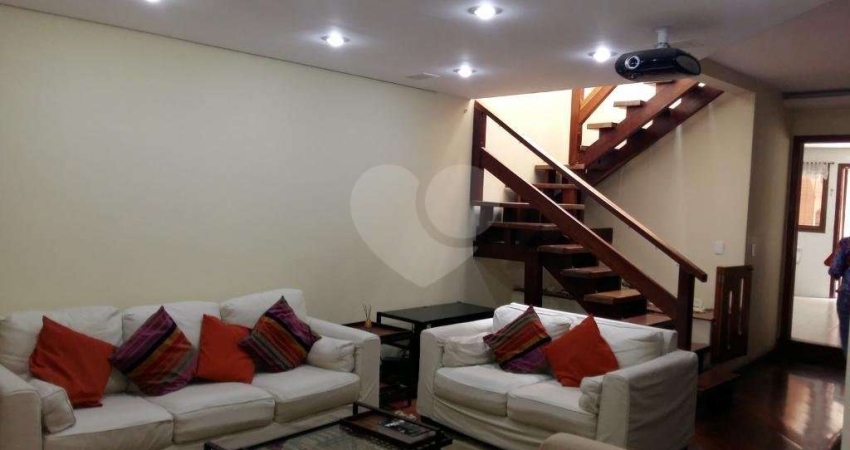 Oportunidade !!!! Lindo sobrado no horto, com 3 suites sendo uma master com closet e hidromassagem