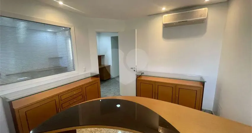 Sala comercial à venda na Rua Voluntários da Pátria, Santana, São Paulo