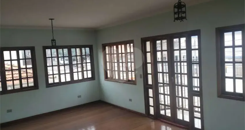 Casa com 4 quartos para alugar na Rua Félix de Sousa, 286, Campo Belo, São Paulo