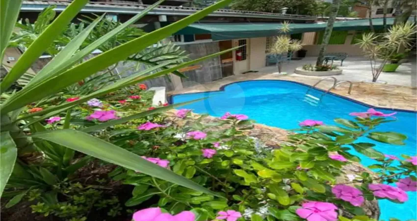 Casa com 5 quartos à venda na José Silva Figueiredo, Enseada, Guarujá