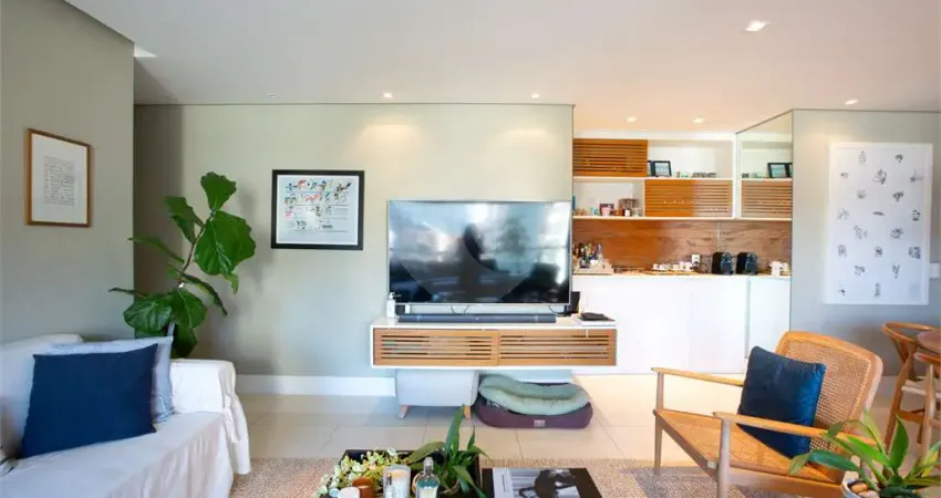 Apartamento com 2 quartos à venda na Rua Fradique Coutinho, Vila Madalena, São Paulo