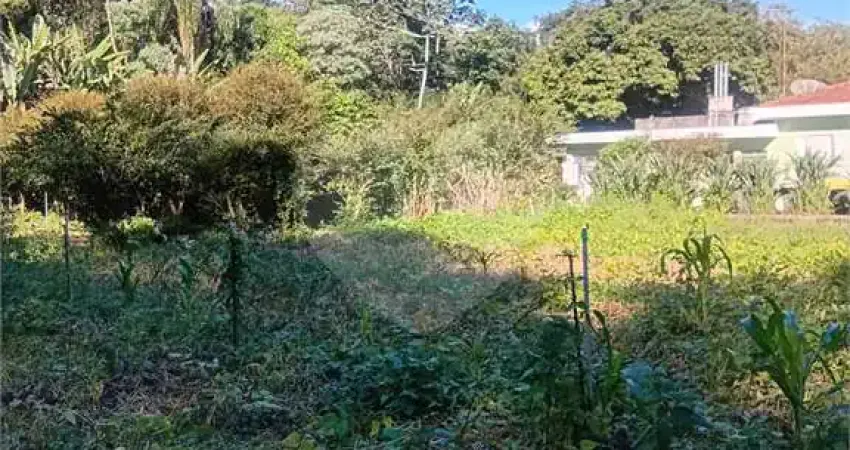 Terreno à venda em Horto, São Paulo 