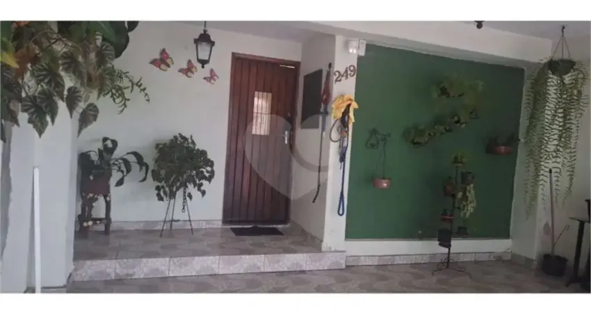 Casa com 2 quartos à venda no Pari, São Paulo 