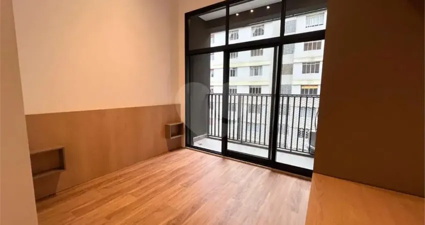 Kitnet / Stúdio para alugar na Rua Francisco Leitão, 255, Pinheiros, São Paulo