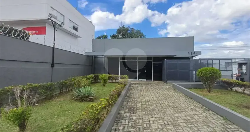 Prédio à venda na Avenida Água Fria, 1926, Santana, São Paulo