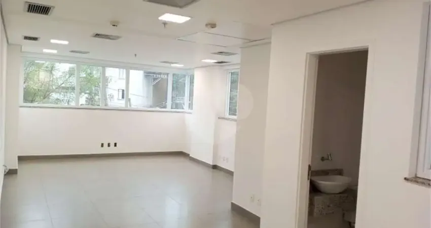 Sala comercial para alugar na Rua Amaral Gama, Santana, São Paulo