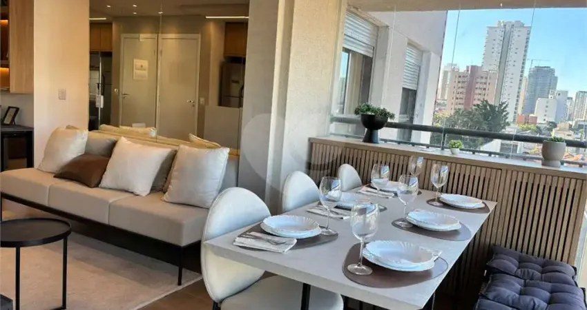 Apartamento com 2 quartos à venda na Rua Santo Irineu, 665, Saúde, São Paulo