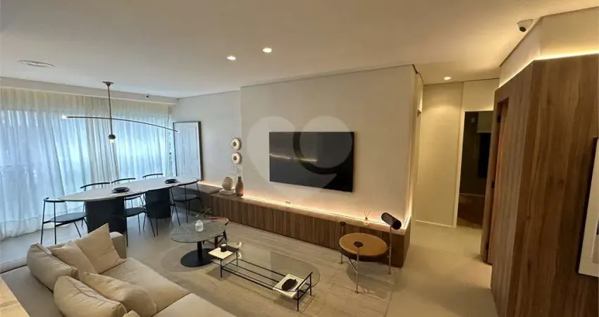 Apartamento com 3 quartos à venda na Rua Paulistânia, Vila Madalena, São Paulo