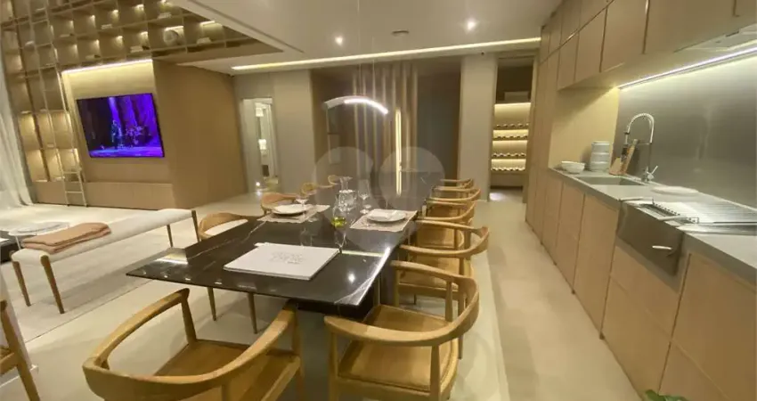 Apartamento com 4 quartos à venda na Rua Oscar Freire, Pinheiros, São Paulo