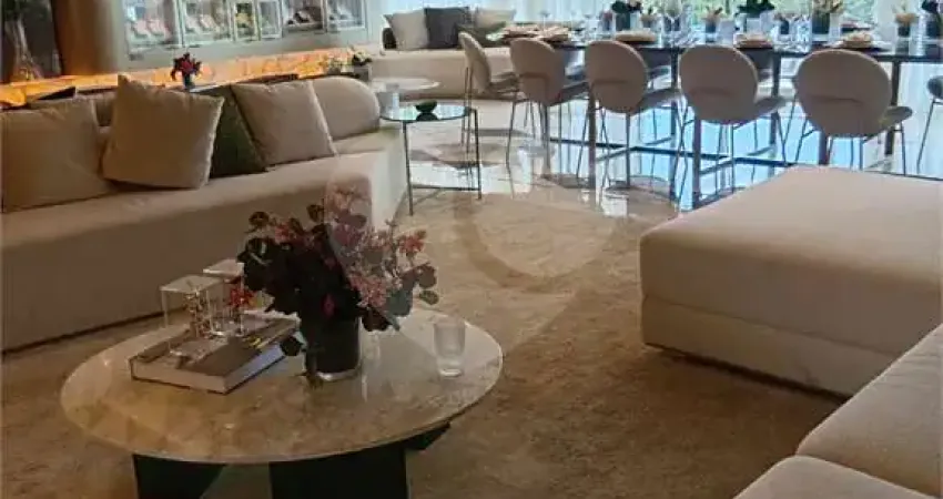 Apartamento com 4 quartos à venda na Rua Maestro Cardim, Bela Vista, São Paulo