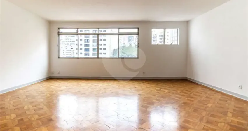 Apartamento com 3 quartos à venda na Aclimação, São Paulo