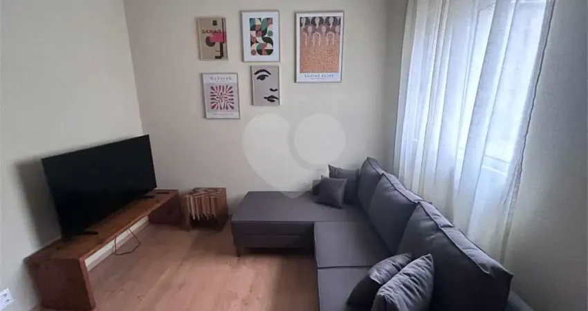 Casa com 3 quartos para alugar na Pompéia, São Paulo