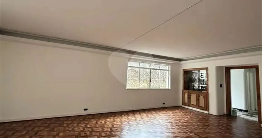 Casa com 3 quartos à venda no Jardim Europa, São Paulo