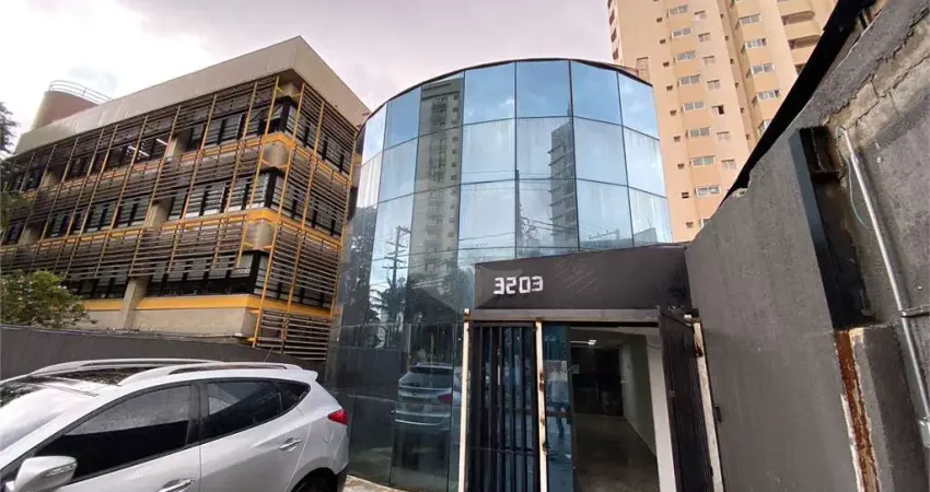 Prédio para alugar na Rua Voluntários da Pátria, 3203, Santana, São Paulo