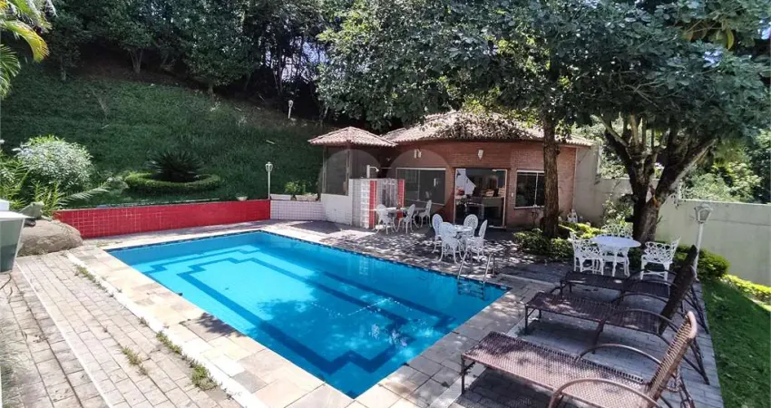 Terreno em condomínio fechado à venda no Horto Florestal, São Paulo 