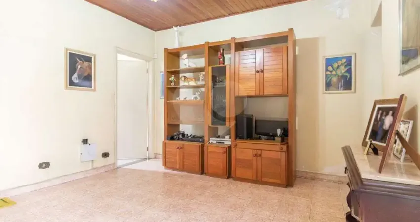 Casa comercial à venda na Rua Catão, 728, Vila Romana, São Paulo