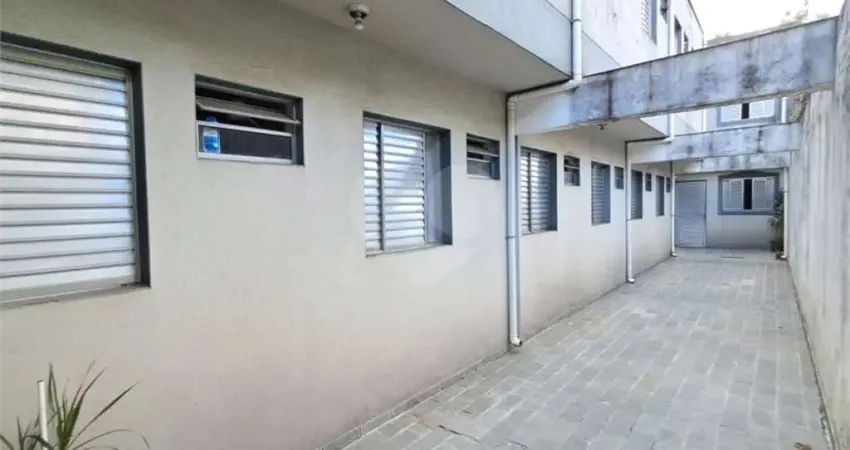 Prédio para alugar na Chácara Inglesa, São Paulo