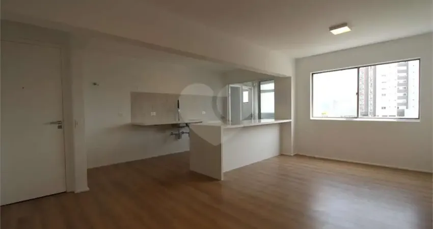 Apartamento com 2 quartos à venda na Chácara Santo Antônio, São Paulo