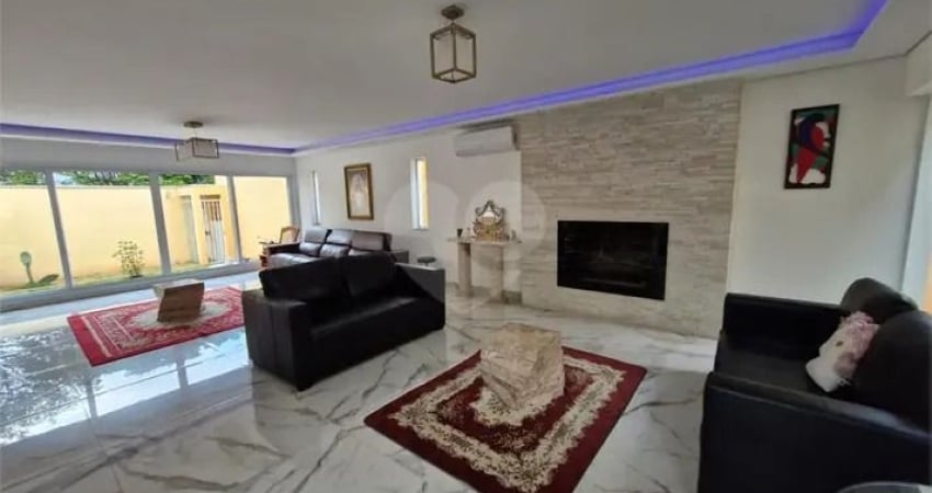 Casa totalmente reformada na City Lapa – conforto, modernidade e sofisticação em um dos bairros mais charmosos da cidade.