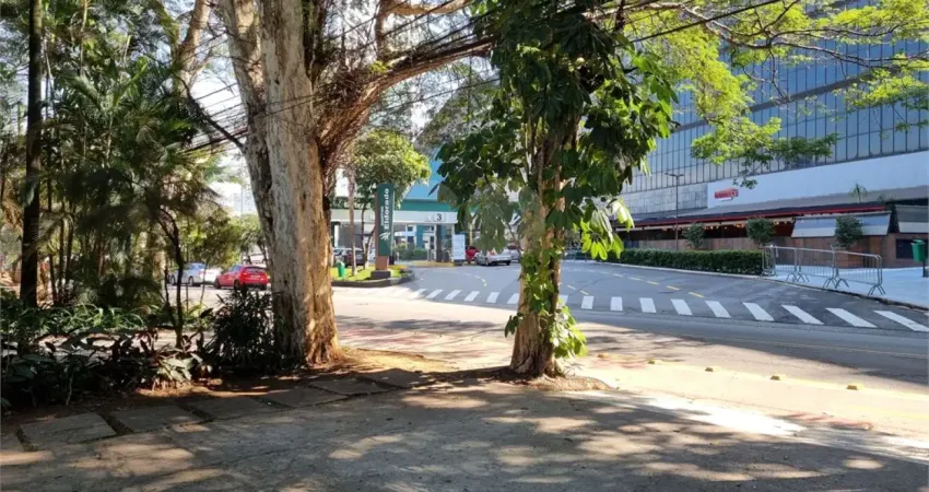 Terreno comercial à venda na Avenida Rebouças, 3799, Pinheiros, São Paulo