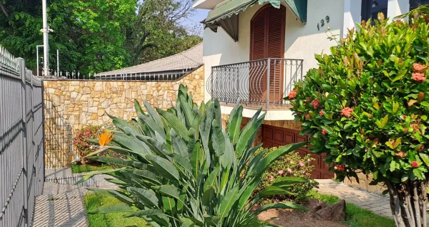 Sobrado Jardim França com 350 m² - 3 quartos - 6 Vagas - São Paulo - SP