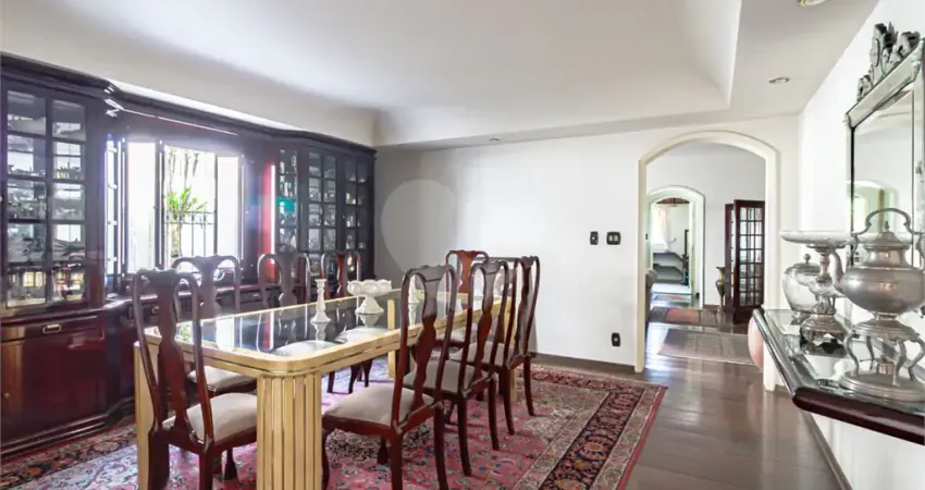 Casa com 3 quartos à venda em Alto de Pinheiros, São Paulo 