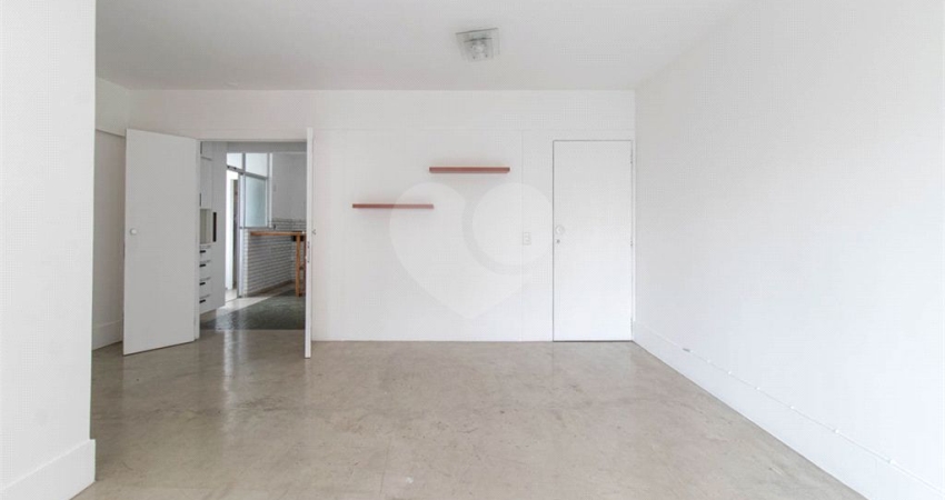 Apartamento Residencial a venda na VILA MARIANA!