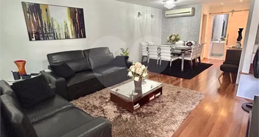 Casa em Condomínio à Venda com 3 Suítes e 4 vagas – Próxima ao Metrô Jardim São Paulo