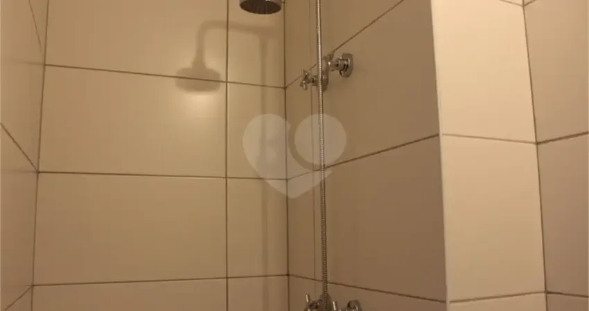 Apartamento com 3 quartos à venda na Rua João Moura, 502, Pinheiros, São Paulo