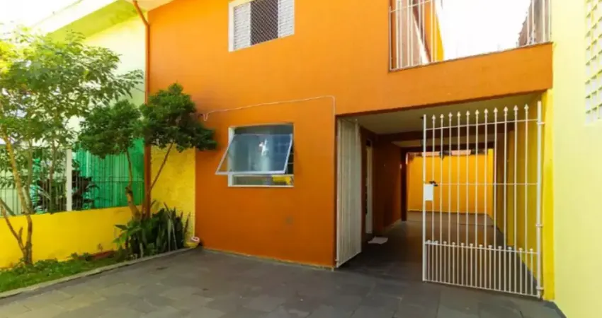 Casa a venda na Vila Ema