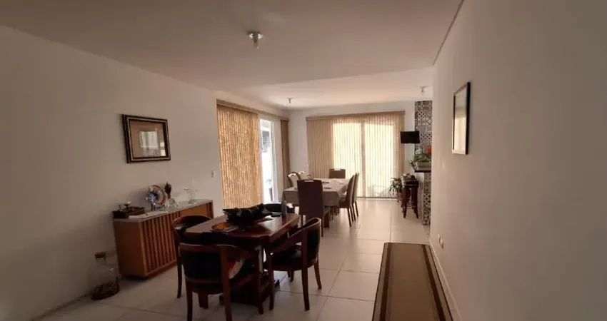 Casa com 3 quartos à venda na Rua Luís César Pannain, 134, Alto da Lapa, São Paulo