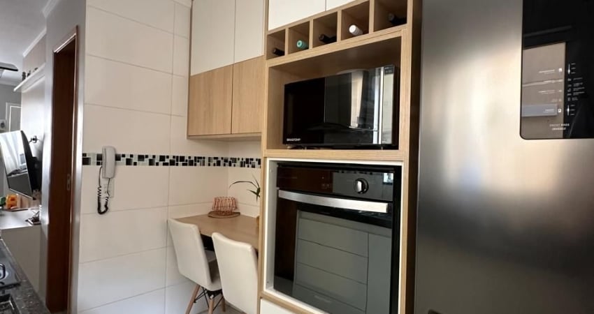 Sobrado 2 quartos sendo suítes em Santana