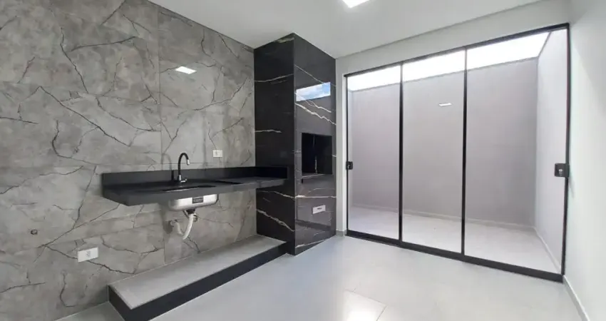 Casa à Venda com 3 Suítes, Salão de Festas e Churrasqueira – | 175m² | Próx ao Shopping Santana Parque