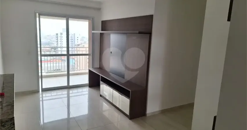 Apartamento à venda com 64m² - 1 suíte - 2 vagas - churrasqueira