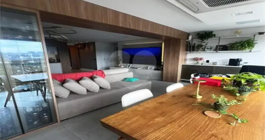 Apartamento com 147m2 no alto da lapa com 3 suítes e varanda gourmet