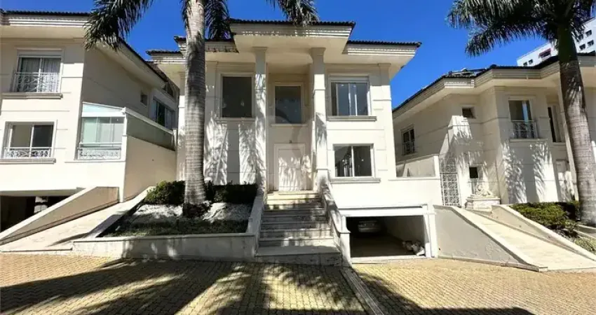 Sobrado novo alto padrão em condomínio fechado na av. nova cantareira — tucuruvi