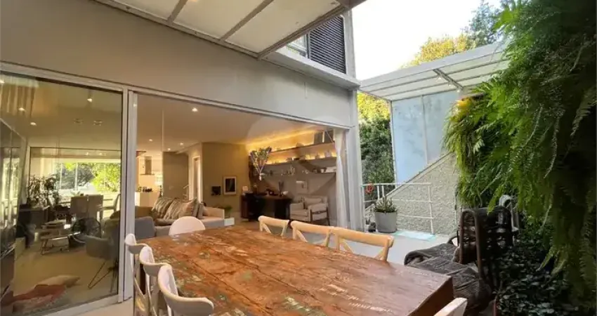 Casa em condomínio fechado com 3 quartos à venda na Rua Francisco Narcizo, Tremembé, São Paulo